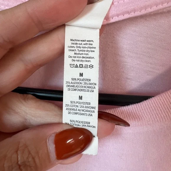 Dolly Parton graphic tshirt - Picture 3 of 4